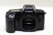 Canon EOS 1000 Body Front View