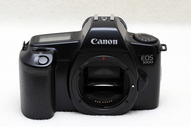 Front view of the Canon EOS 1000