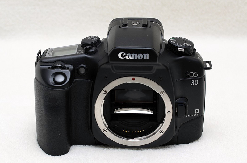 Front view of the Canon EOS 30